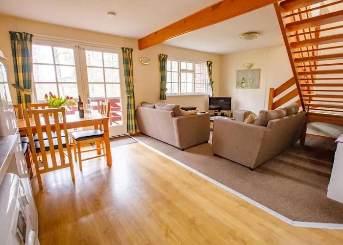 Woodland Lodge